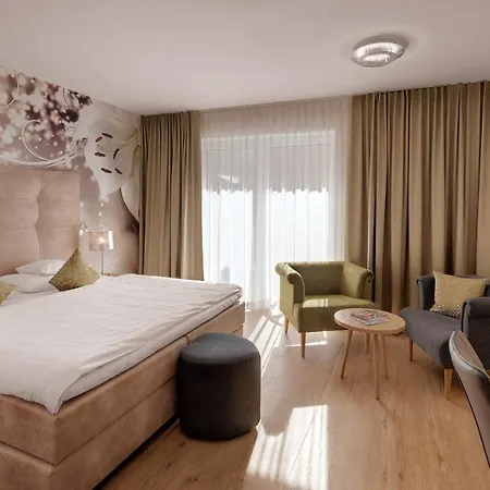 Moselauen 4*