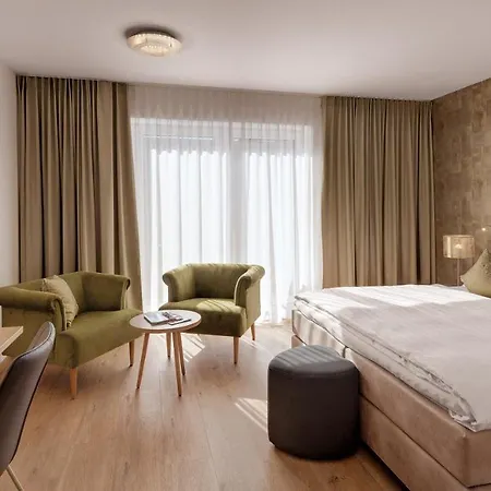 Moselauen Hotel Bernkastel-Kues
